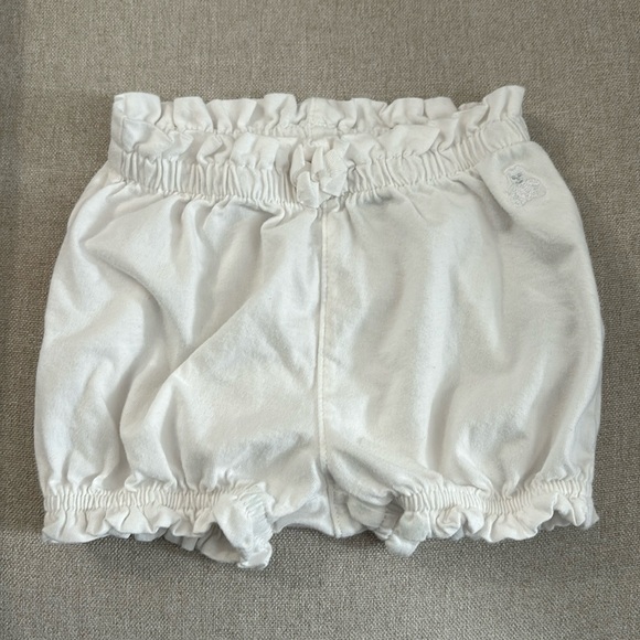 ‼️ SOLD ‼️ Baby Gap cotton bubble shorts 3-6 months - Picture 1 of 3
